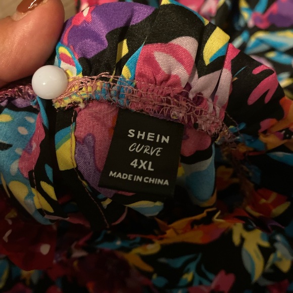 *NEW* SHEIN Dress - Picture 4 of 5